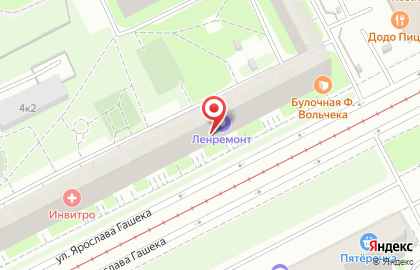 Центр семейной медицины Тм Петропром на улице Ярослава Гашека на карте