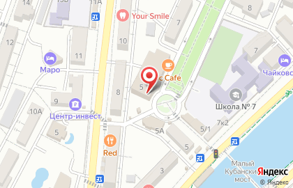 Магазин косметики и парфюмерии в Центральном районе на карте