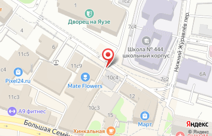 Магазин фастфудной продукции на площади Журавлёва на карте