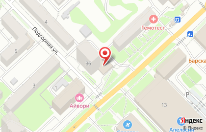 Универсам Пятёрочка на улице Есенина, 36 на карте