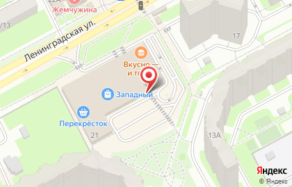 Магазин детских товаров Детский мир на улице Ленинградской на карте