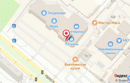 Магазин женской одежды и аксессуаров Kokos на проспекте Комарова на карте