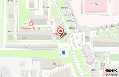 Магазин кондитерских изделий Лакомка на проспекте Кулакова на карте