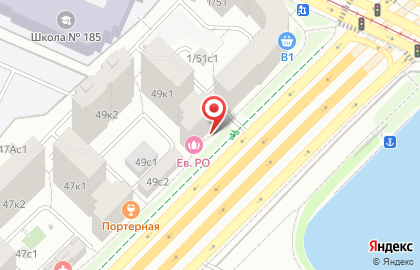 Магазин Красное & Белое в Москве на карте