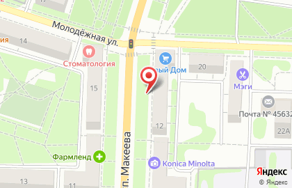 Магазин Красное & Белое на проспекте Макеева, 22 на карте