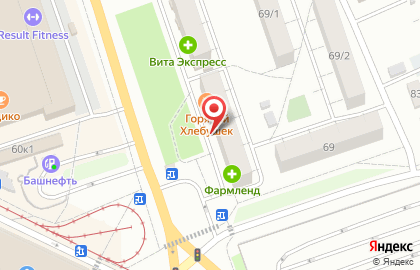 Банкомат СберБанк на улице Коммунаров на карте