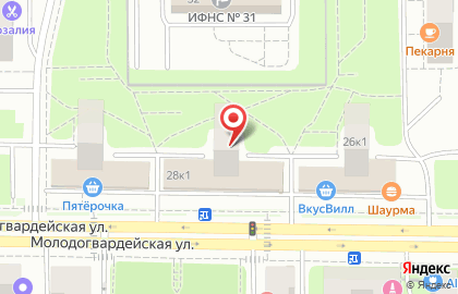 Автошкола Центральная автошкола Москвы на Молодогвардейской улице на карте
