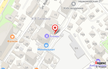 Фруктовая лавка на Первомайской улице на карте