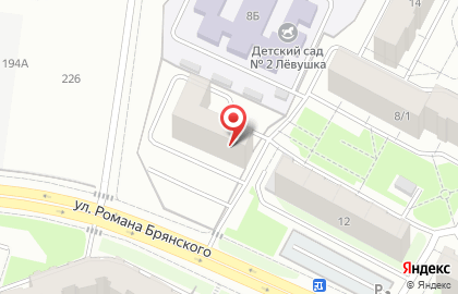 Компания Сакс на улице Романа Брянского на карте