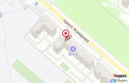 Магазин Красное & Белое на проспекте Комарова, 9 к 1 на карте