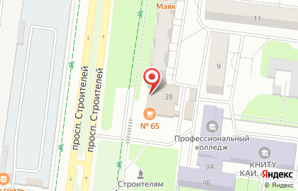ДОМ и САД на проспекте Строителей на карте
