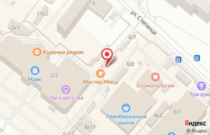 Киоск по ремонту обуви на проспекте Комарова на карте