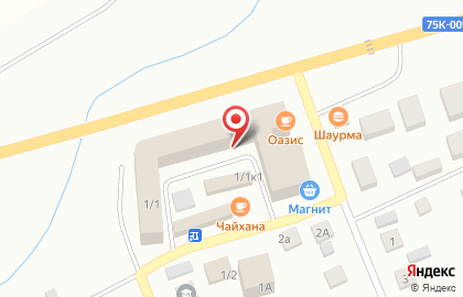 Магазин сладостей Лакомка на Школьной улице на карте