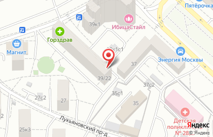 Киоск по продаже фастфудной продукции на бульваре Маршала Рокоссовского на карте