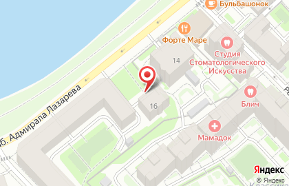 Магазин-кофейня BRAVOS Coffee & Tea на набережной Адмирала Лазарева на карте