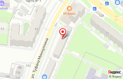 Азбука рекламы на улице Хади Такташа на карте