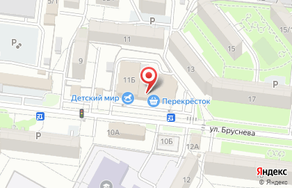 Перекресток на улице Бруснева на карте