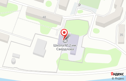 Средняя общеобразовательная школа с дошкольным отделением Свердловский центр образования во 2-м микрорайоне, 33а на карте
