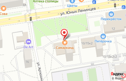 Пиццерия Pizza на улице Юных Ленинцев на карте