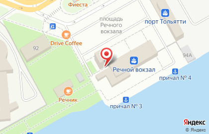 Чайка на Коммунистической улице на карте