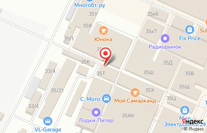 Магазин одежды на улице Маршала Казакова на карте