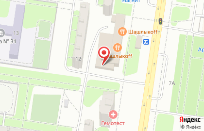 Магазин Пеликан на Революционной улице, 5 на карте