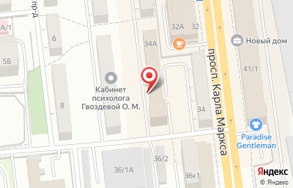 “ГЛАВКОМ” центр недвижимости на улице Карла Маркса на карте