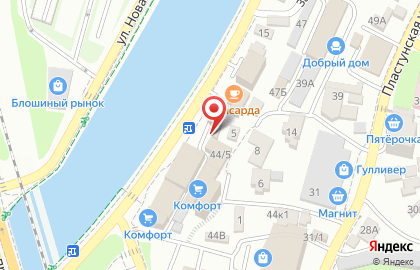 Магазин сантехники СанТехМаркет на улице Конституции СССР на карте