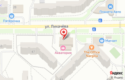 Магазин Красное & Белое на улице Лихачева на карте