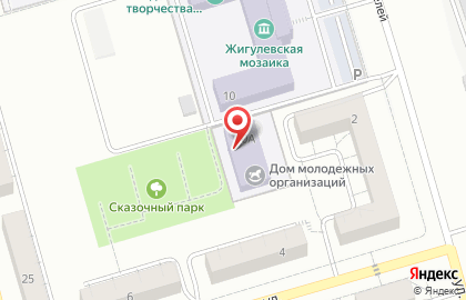 Дом молодежных организаций на улице Гидростроителей на карте