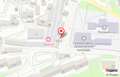 Супермаркет напитков Дилан на улице Карбышева на карте