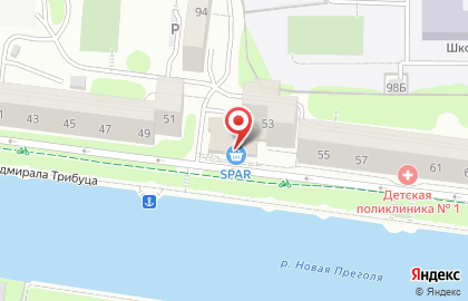 Семья на набережной Адмирала Трибуца на карте