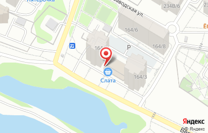 Сеть супермаркетов Слата на Дальневосточной улице на карте