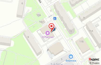 Супермаркет Пятёрочка на улице микрорайона на карте