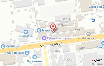 Торговая компания на Уральской улице на карте