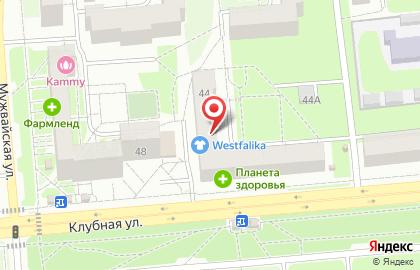Ирис на Клубной улице на карте