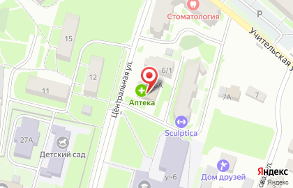 Магазин хозтоваров Стройхозмаркет на Центральной улице на карте