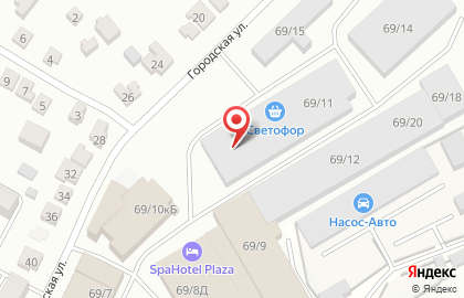 Батутный центр Атмосфера на улице Лаврова на карте