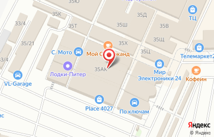 Магазин автотоваров на улице Маршала Казакова на карте