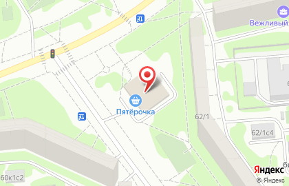 Торговый центр Смолл на Шипиловской улице на карте