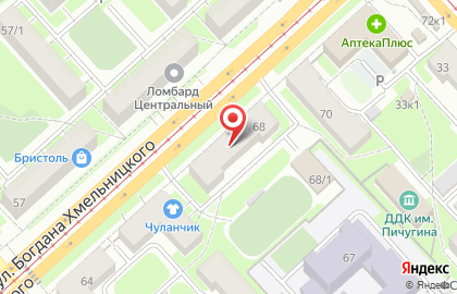 Центральное агентство недвижимости на проспекте Богдана Хмельницкого, 68 на карте