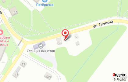 Супермаркет Красное & Белое на улице Ленина на карте