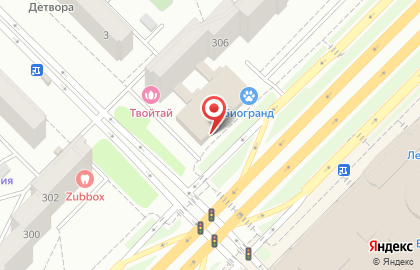 Супермаркет цифровой и бытовой техники DNS Гипер в Промышленном районе на карте