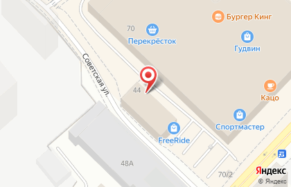Центр на улице Максима Горького на карте