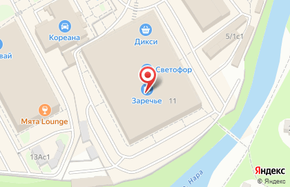 Линзомат Acuvue на площади Свободы на карте