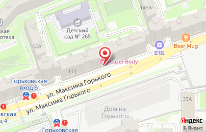 Премьер БКС на улице Максима Горького на карте