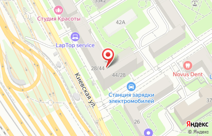 Оптовая фирма Русский Дизайн на Студенческой улице на карте