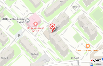 Продуктовый дворик на улице Первого Мая на карте