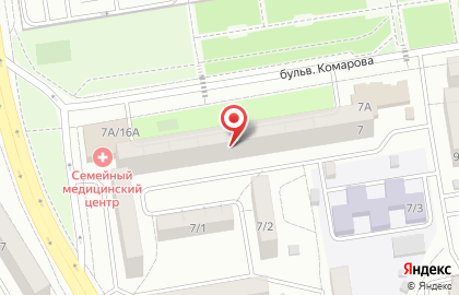 Банкет-холл на бульваре Комарова на карте