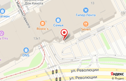 Магазин джинсовой одежды Levi`s store на улице Революции на карте